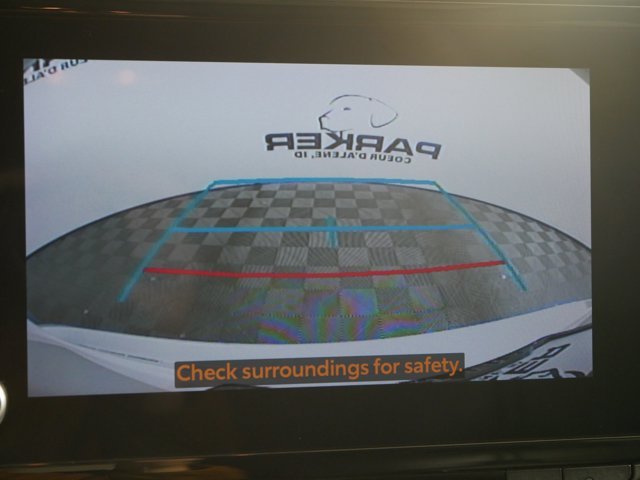 Used 2023 Wind Chill Pearl Toyota XLE image 31
