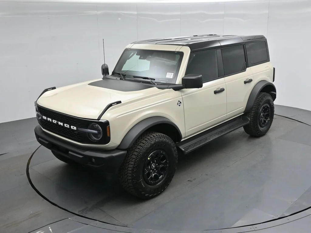 New 2026 Desert Sand Ford Outer Banks image 33