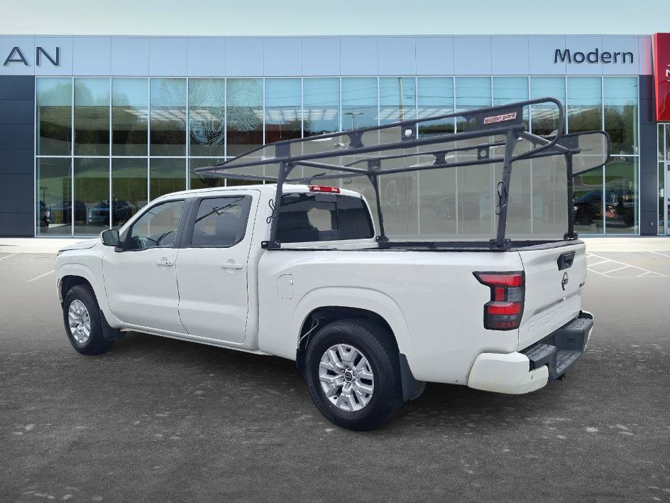 Used 2023 Glacier White Nissan SV image 6