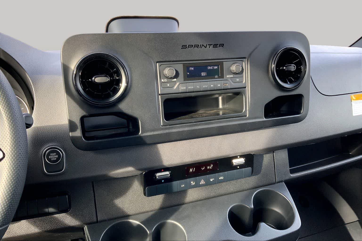 New 2026 Arctic White Mercedes-Benz  image 6