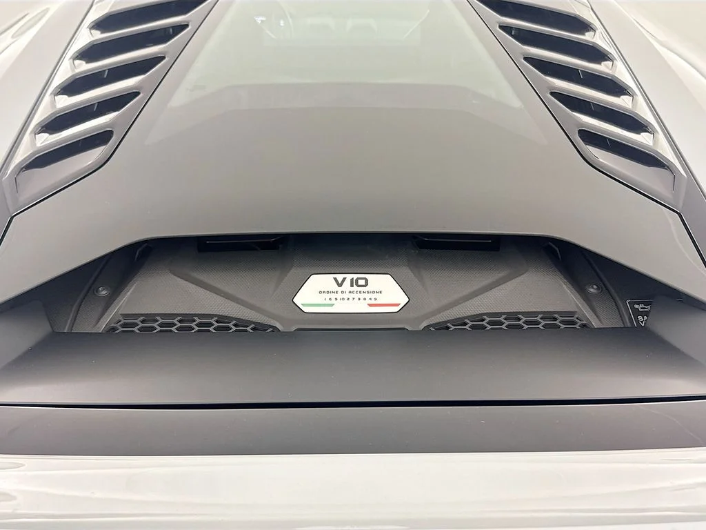 Used 2022 Grigio Hati Metallic Lamborghini Base image 27