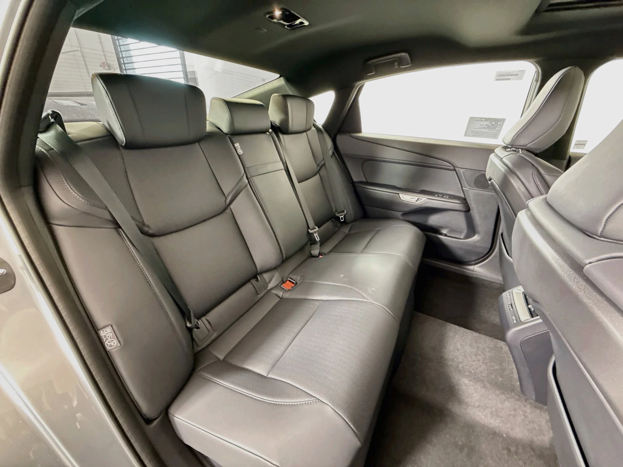 New 2026 Iridium Lexus ES 500e PREMIUM AWD image 25