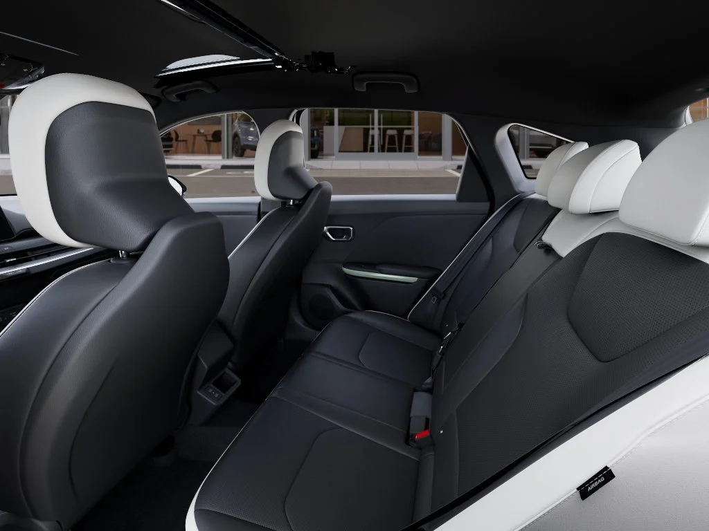 New 2026 INTSTLR GRY Kia GT-Line image 18