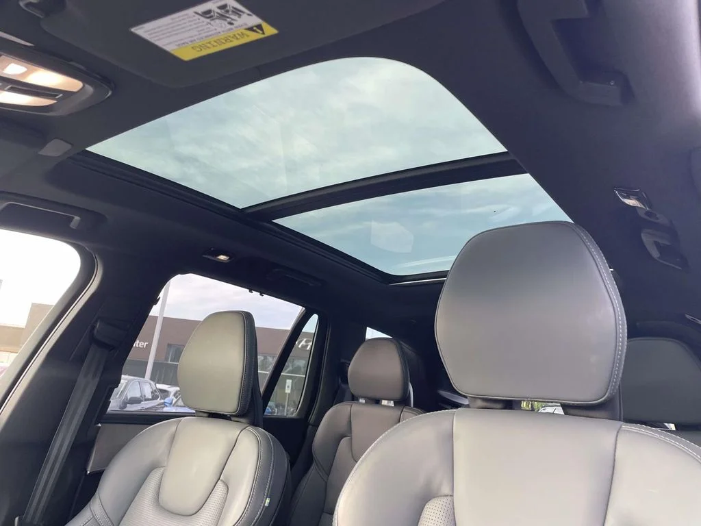 Certified Used 2024 Vapour Grey Metallic Volvo Ultimate Bright Theme image 9