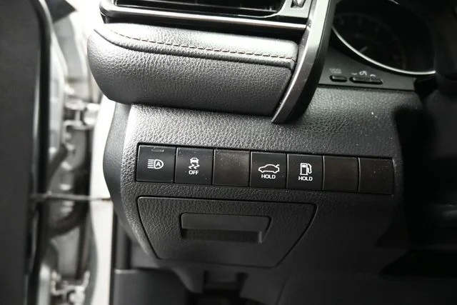 Used 2019 Silver Toyota LE image 15