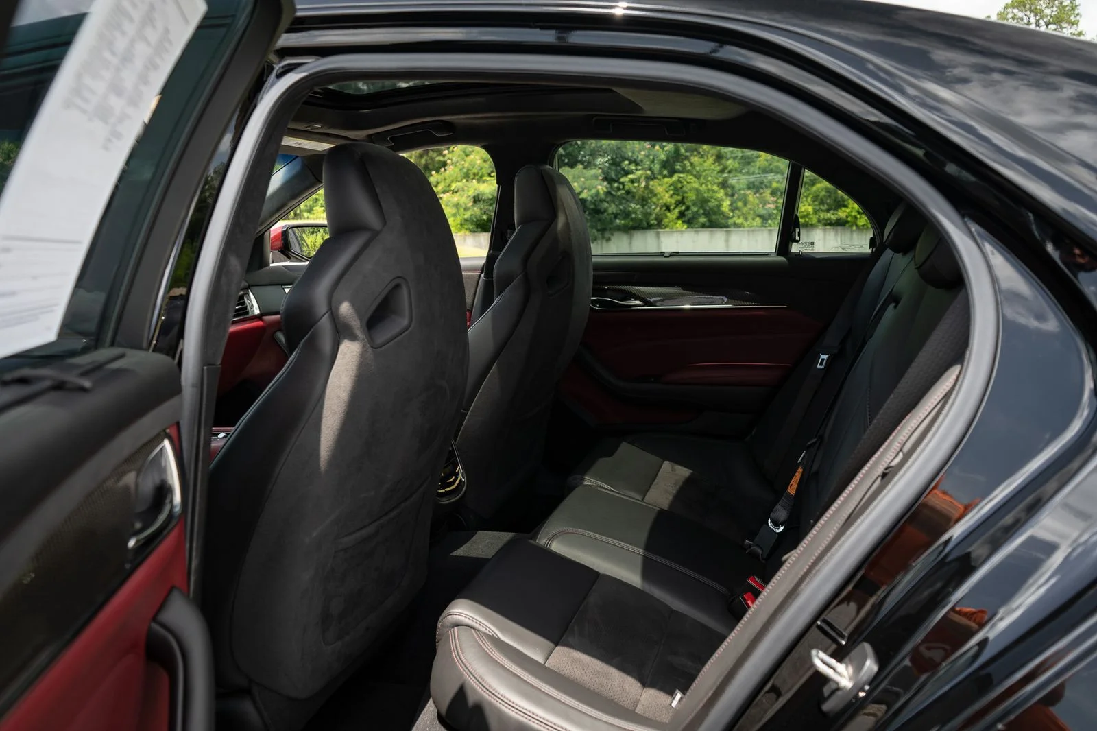 Used 2018 Black Raven Cadillac Base image 43