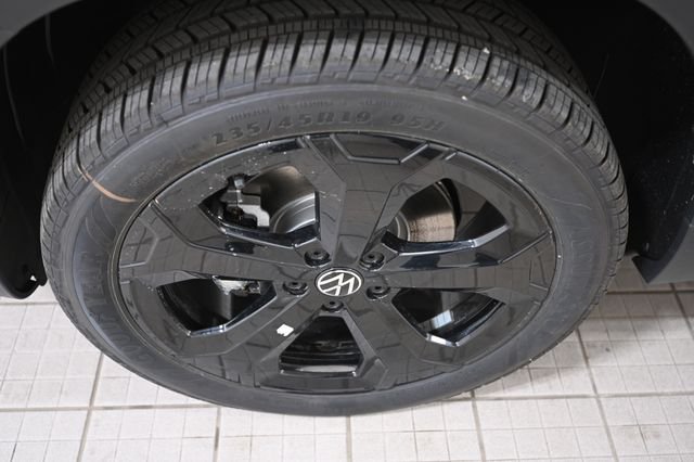 New 2026 Gray Volkswagen 1.5T SEL image 18