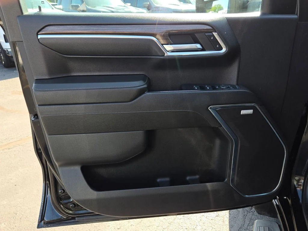 Used 2024 Black Chevrolet RST image 19