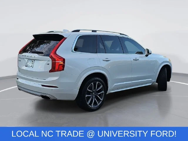 Used 2017 White Volvo T6 Momentum image 3