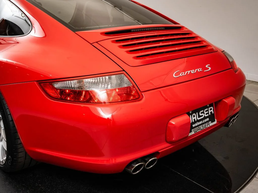 Used 2006 Guards Red Porsche Carrera S image 21