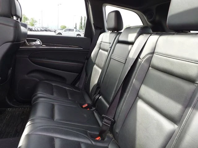 Used 2017 White Jeep Trailhawk image 21
