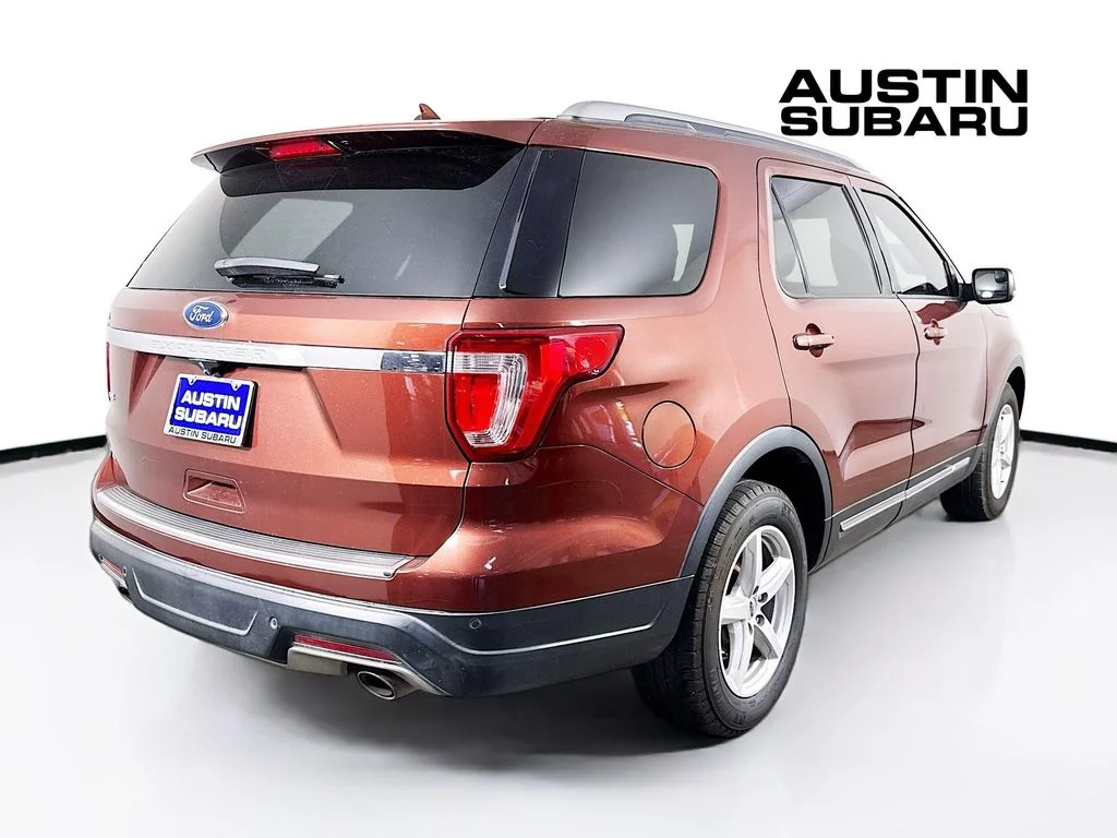 Used 2018 Red Ford XLT image 7
