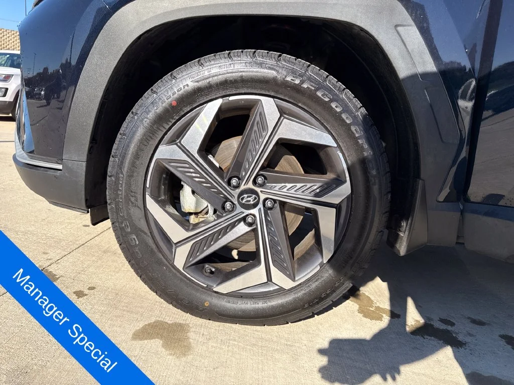 Certified Used 2024 Blue Hyundai SEL Convenience image 28