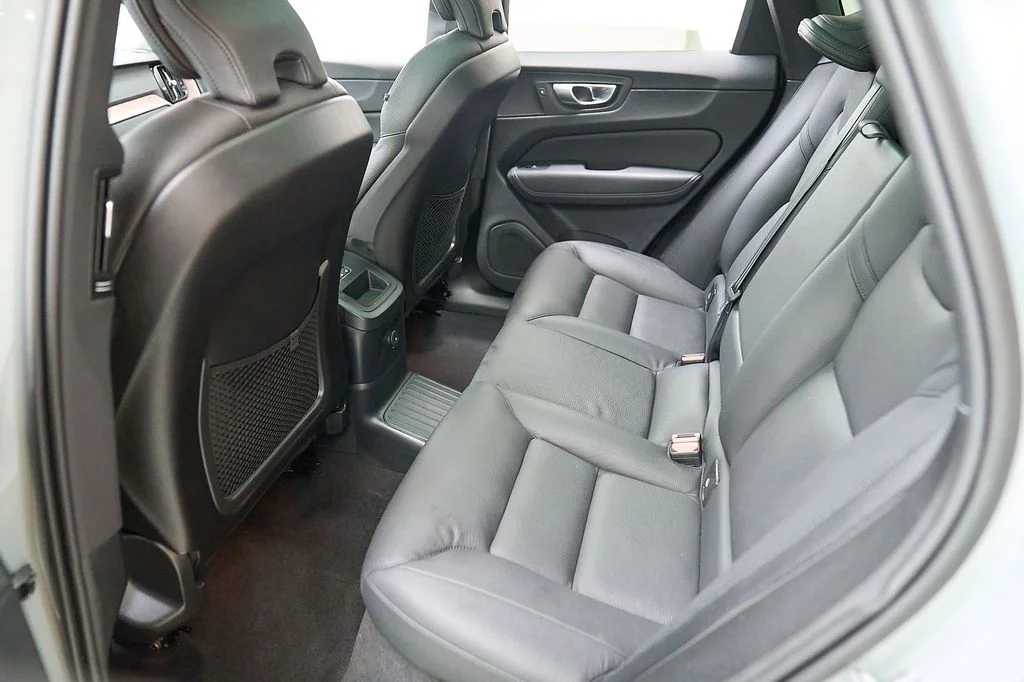 Certified Used 2024 Vapour Grey Volvo Plus image 21