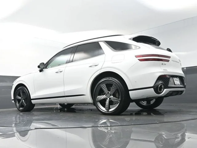 Used 2025 White Genesis 3.5T Sport image 34