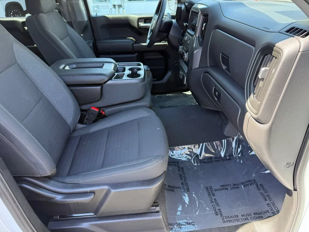 Used 2023 SUMMIT WHITE Chevrolet Custom image 15