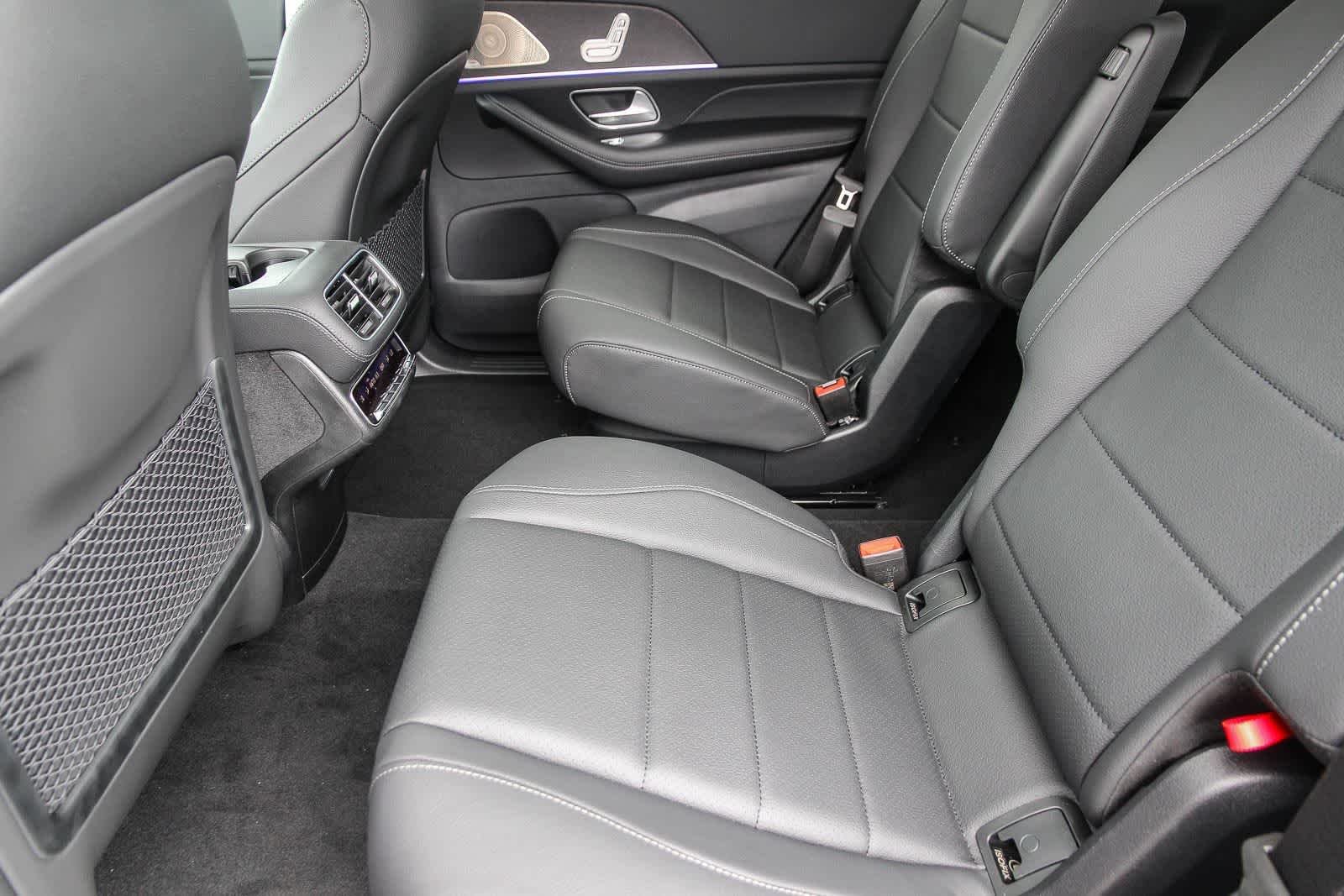 New 2026 Selenite Grey Metallic Mercedes-Benz GLS 450 image 20