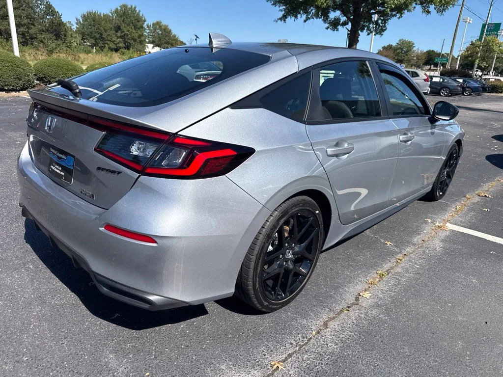Used 2026 Solar Silver Metallic Honda FWD Sport image 3