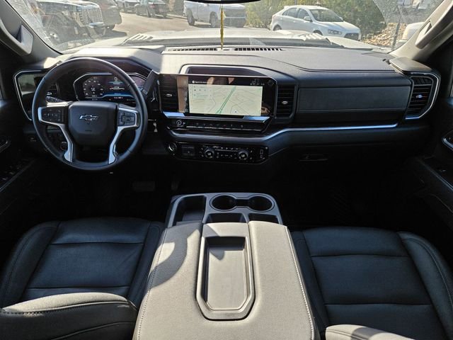 Used 2025 Sterling Gray Metallic Chevrolet LT image 28