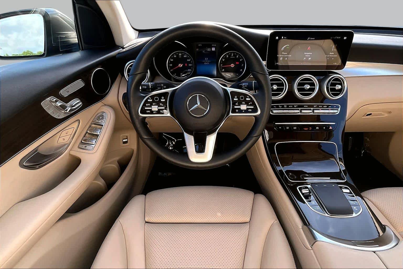 Used 2020 Selenite Grey Metallic Mercedes-Benz GLC 300 image 6