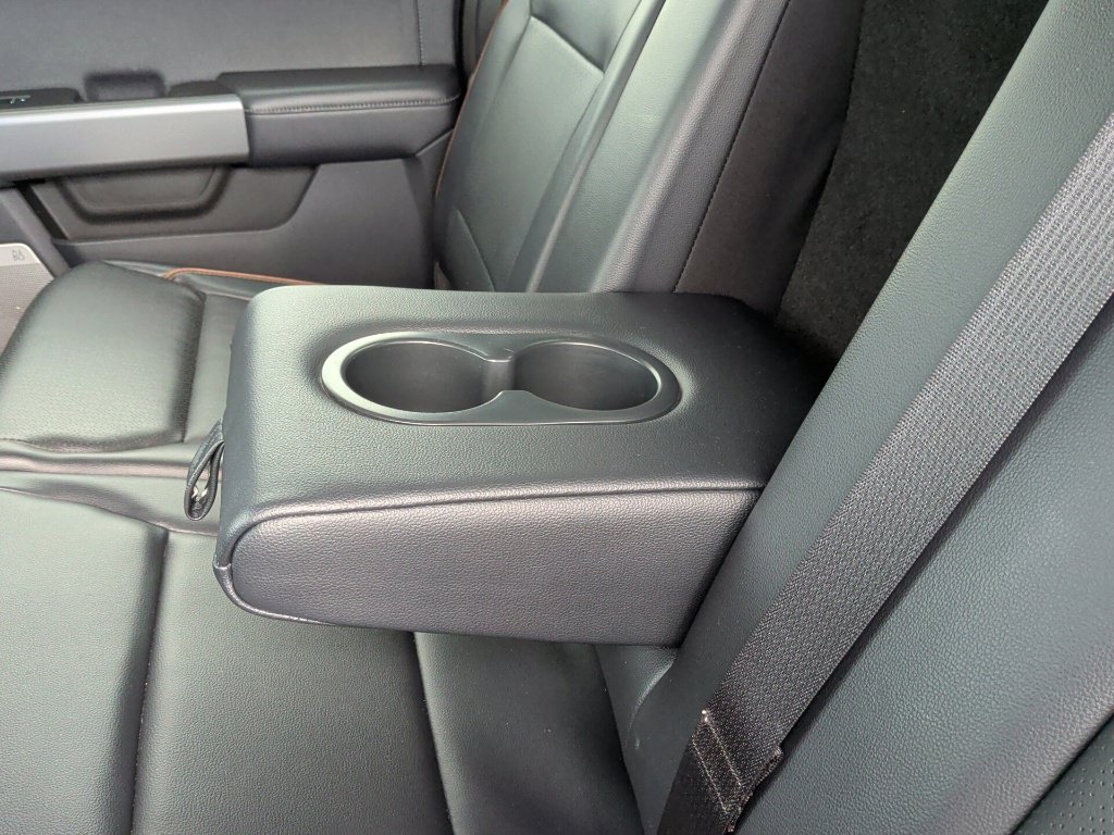 Used 2025 Agate Black Metallic Ford Lariat image 40