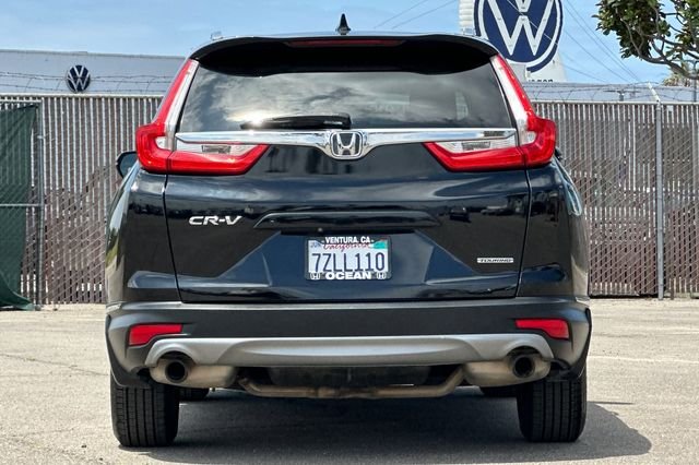 Used 2017 Crystal Black Pearl Honda Touring image 5