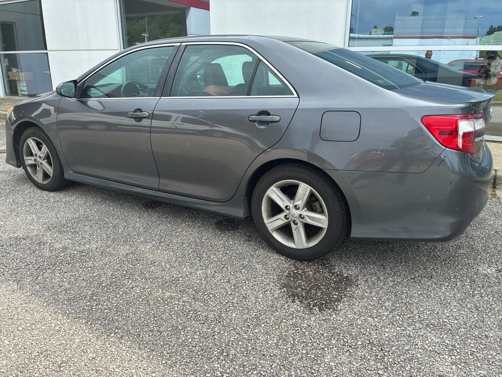 Used 2013 Gray Toyota SE image 2
