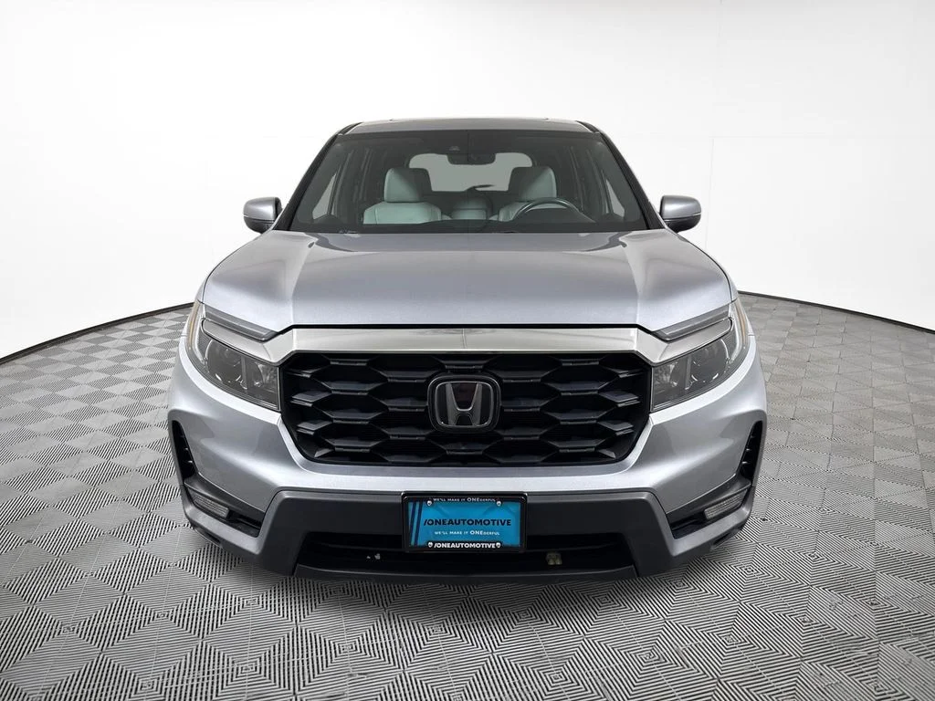 Used 2023 Gray Honda EX-L image 3
