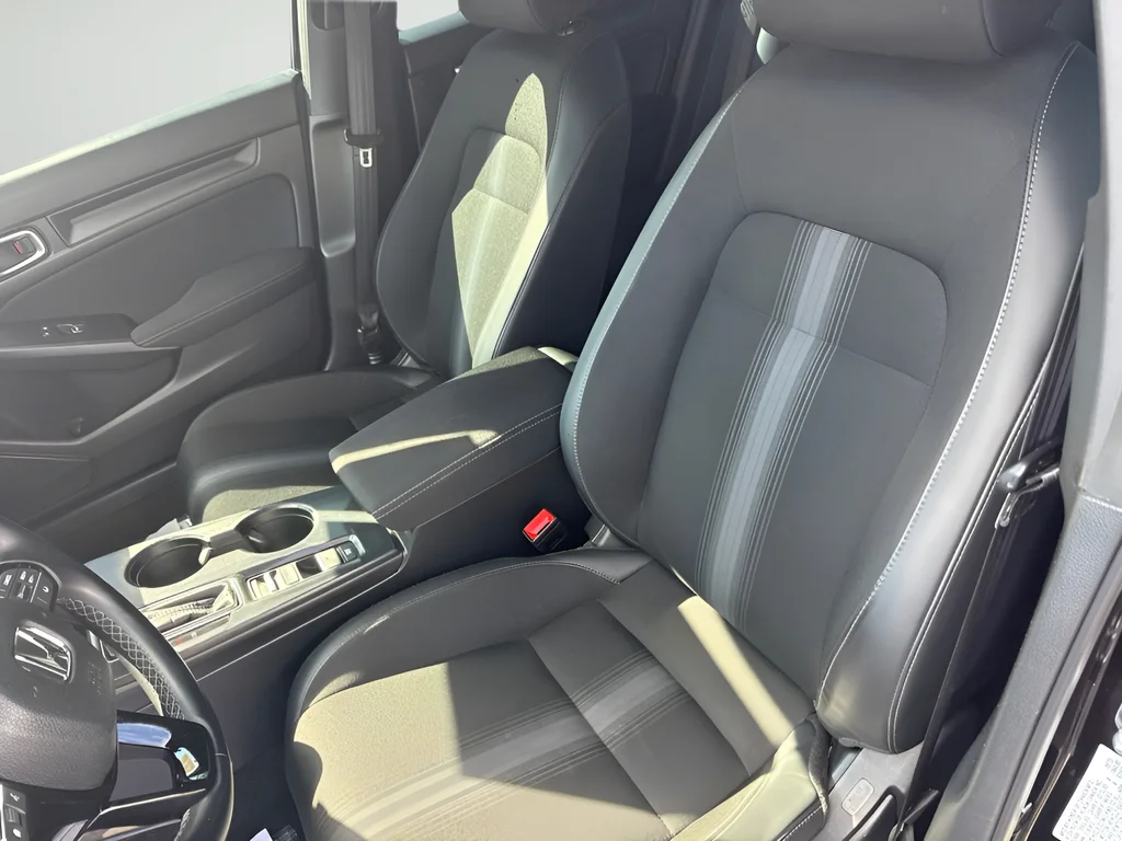 Used 2023 Black Honda Sport image 9