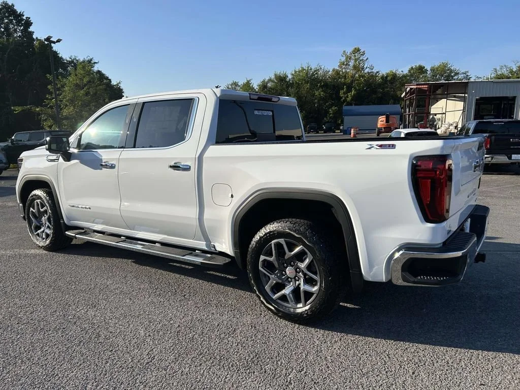 New 2026 Summit White GMC SLT image 6