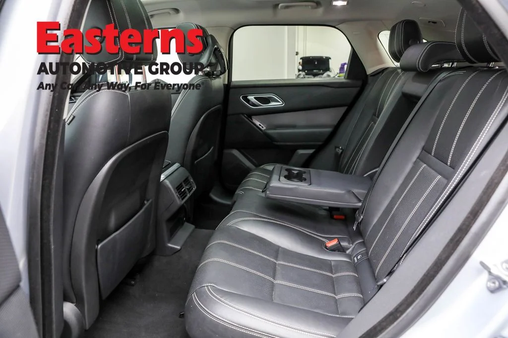 Used 2021 Gray Land Rover S image 21