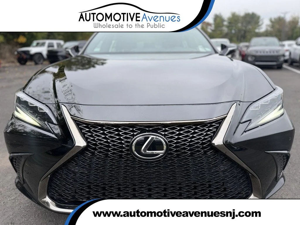 2022 Lexus ES F SPORT