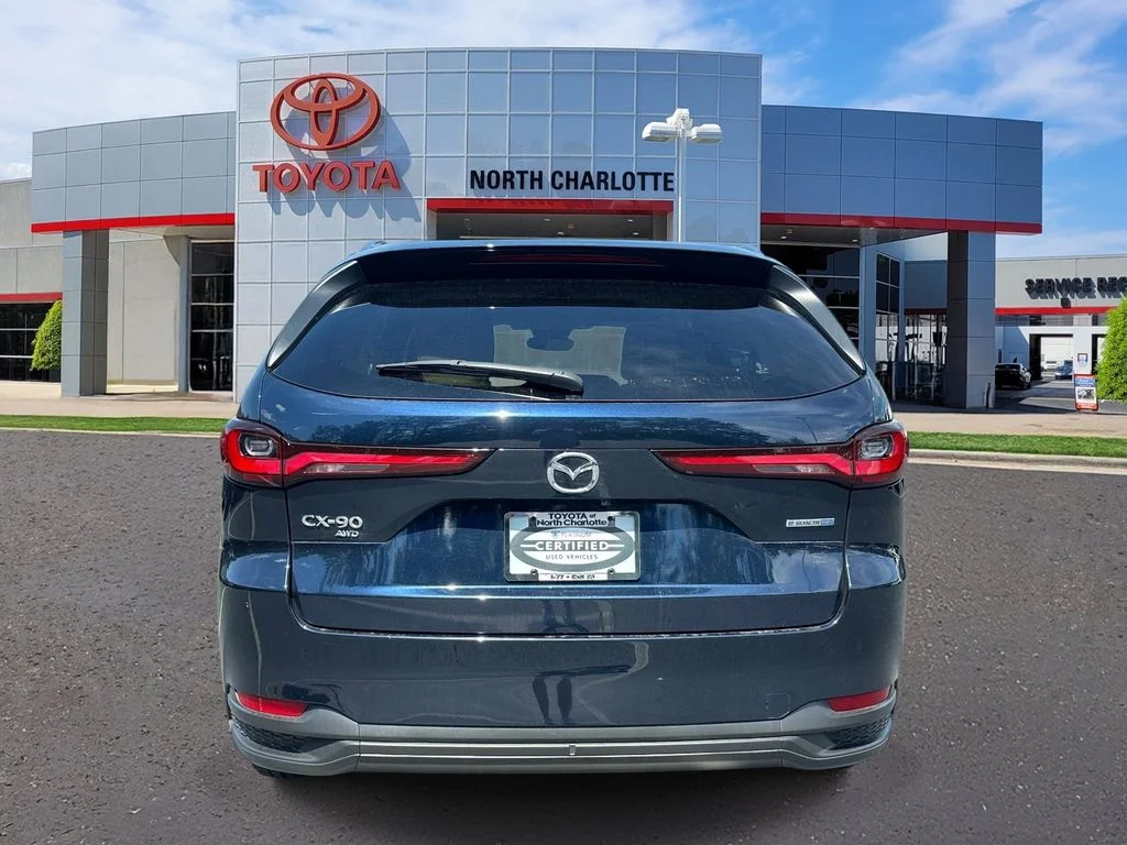 Used 2024 Blue Mazda Preferred image 7