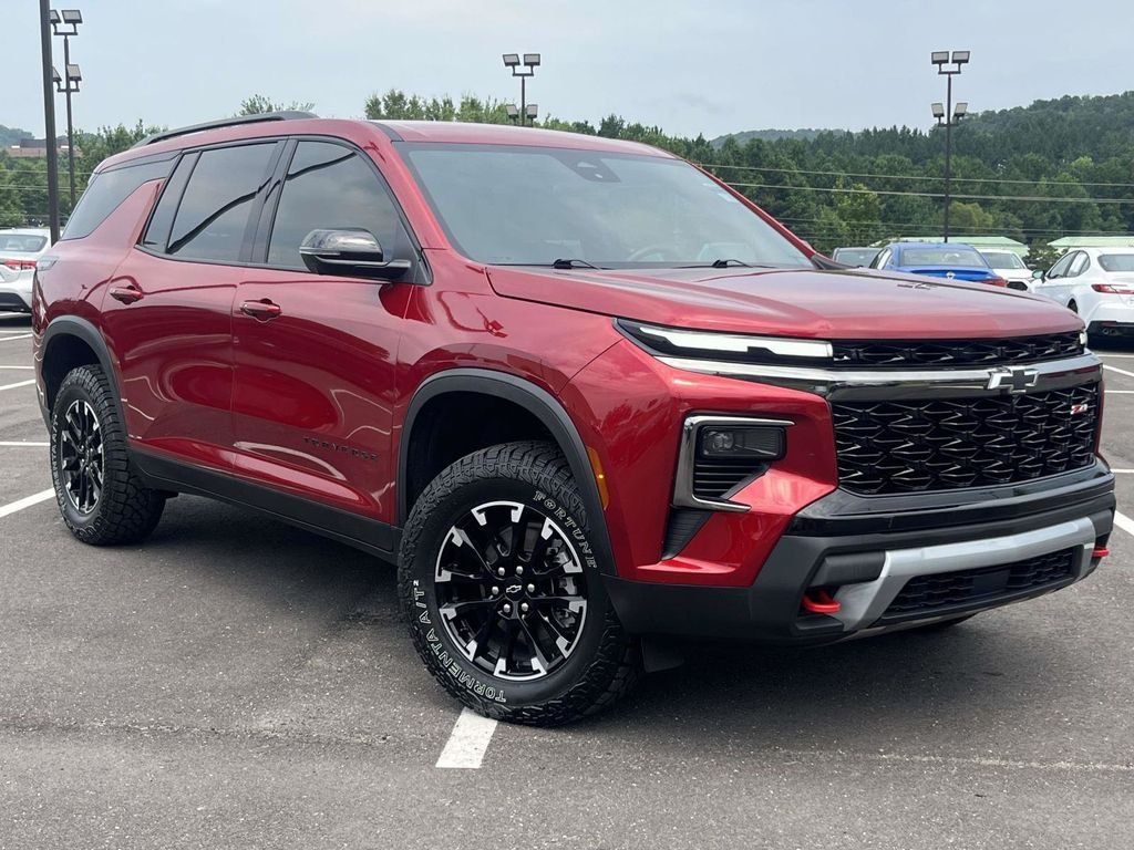 Used 2024 Red Chevrolet Z71 image 1