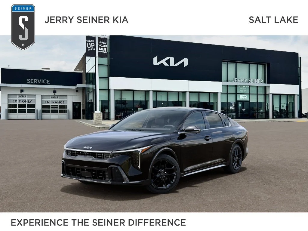 2026 Kia K4 GT-Line Turbo AT's photo