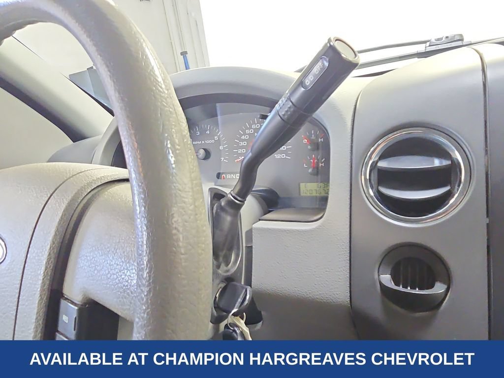 Used 2008 Silver Ford XLT image 21