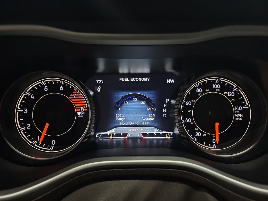 Used 2017 Silver Jeep Overland image 21