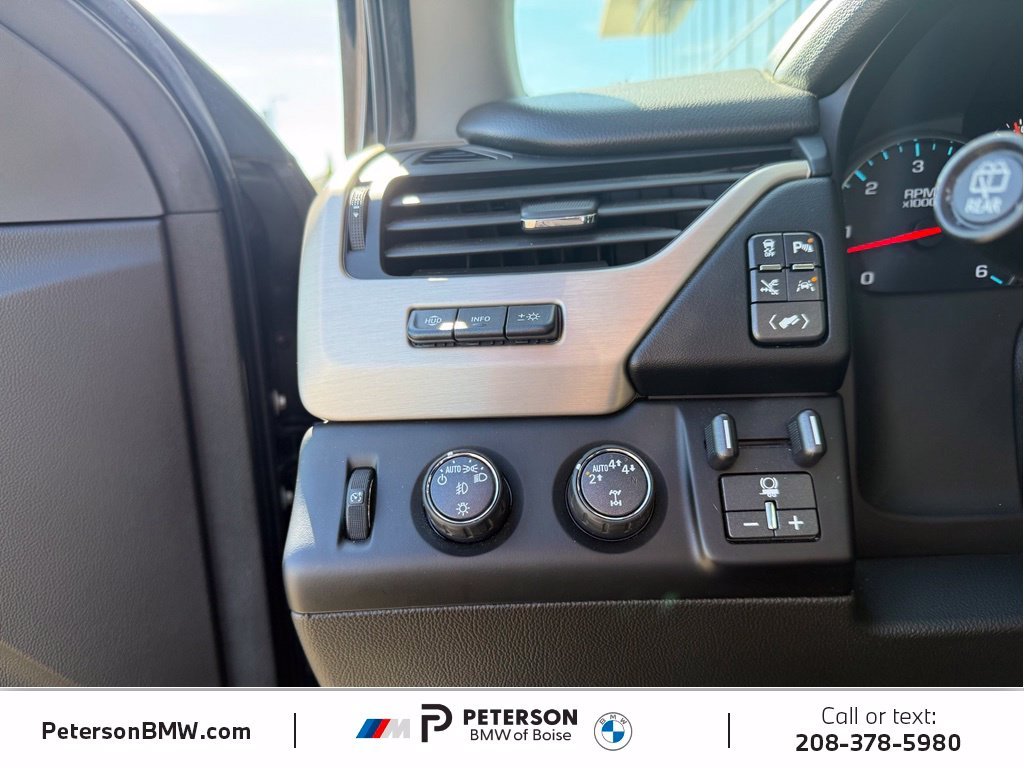 Used 2019 Black GMC Denali image 35