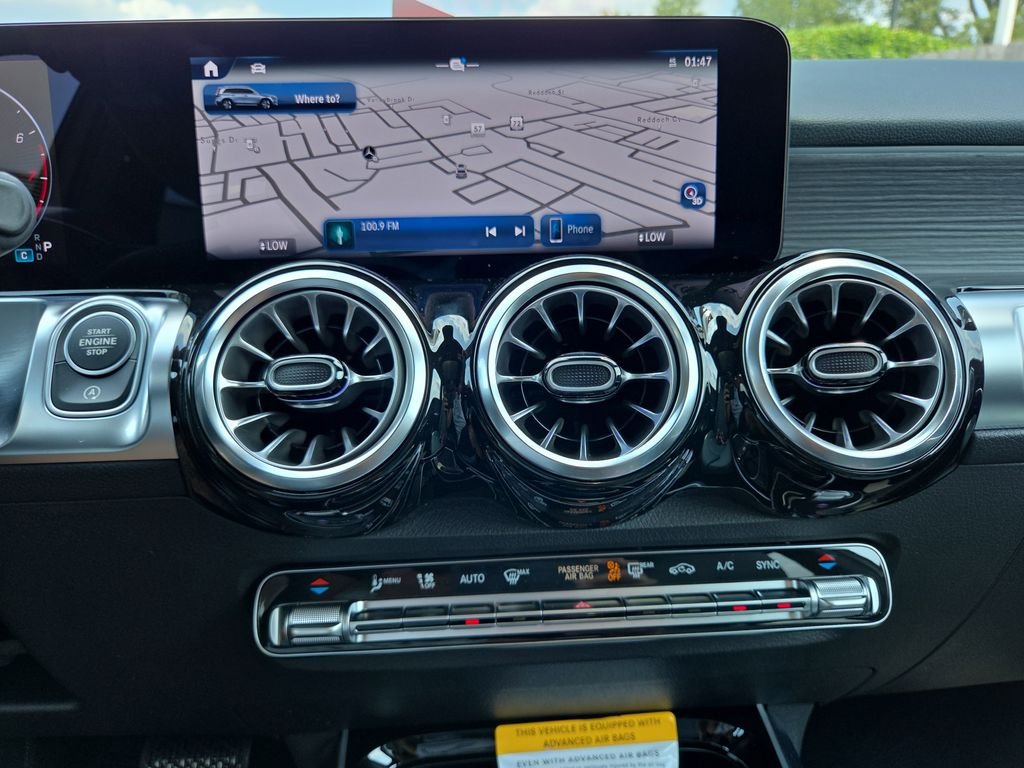 2026 Mercedes-Benz GLB GLB 250 - Photo 24