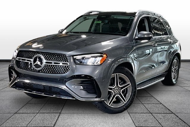 New 2026 Selenite Grey Metallic Mercedes-Benz GLE 450 image 3