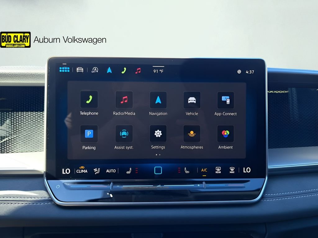 2025 Volkswagen Tiguan SE - Photo 25