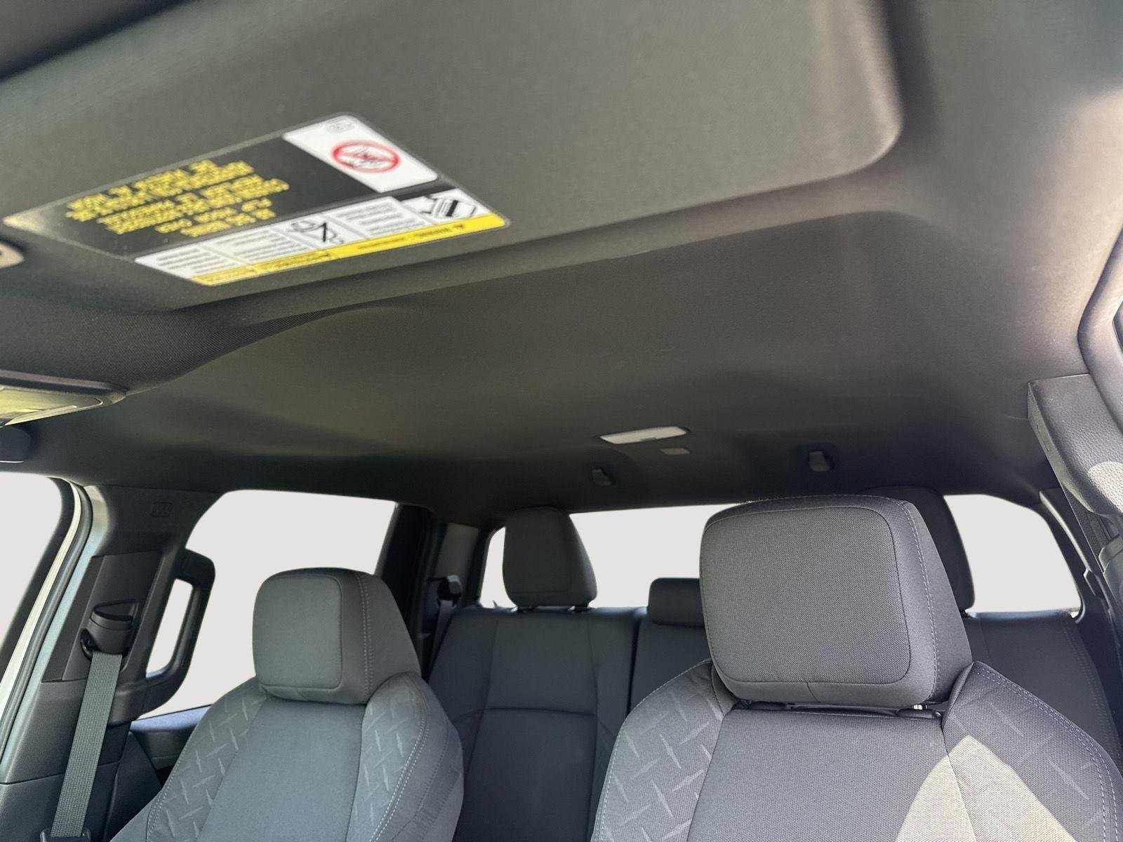 2025 Toyota Tacoma SR5 - Photo 23