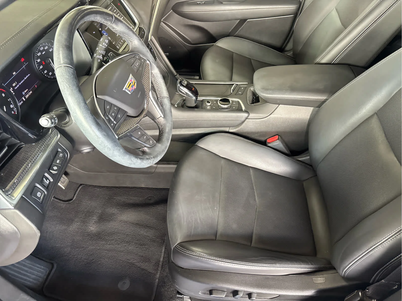 Used 2024 Stellar Black Metallic Cadillac Sport image 11