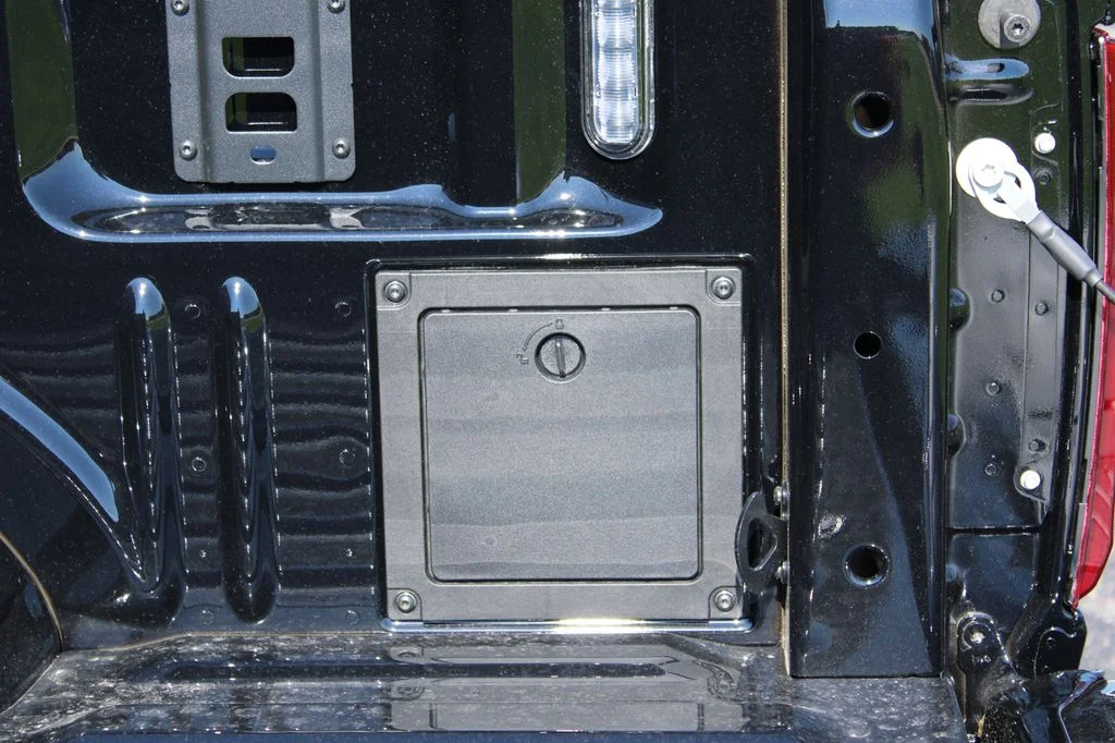 New 2026 Agate Black Metallic Ford Tremor® image 17