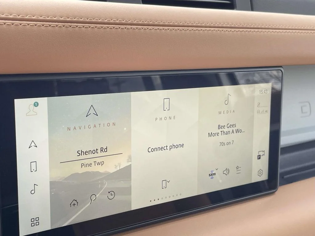2024 Land Rover Defender X-Dynamic SE - Photo 21