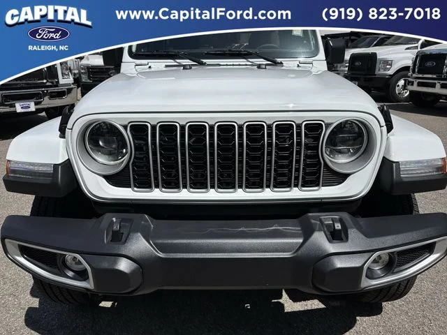 Used 2024 White Jeep Sahara image 10