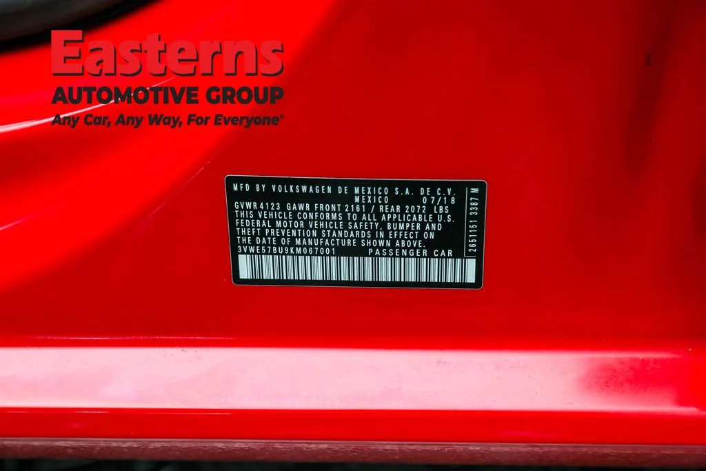 Used 2019 Red Volkswagen SEL image 33