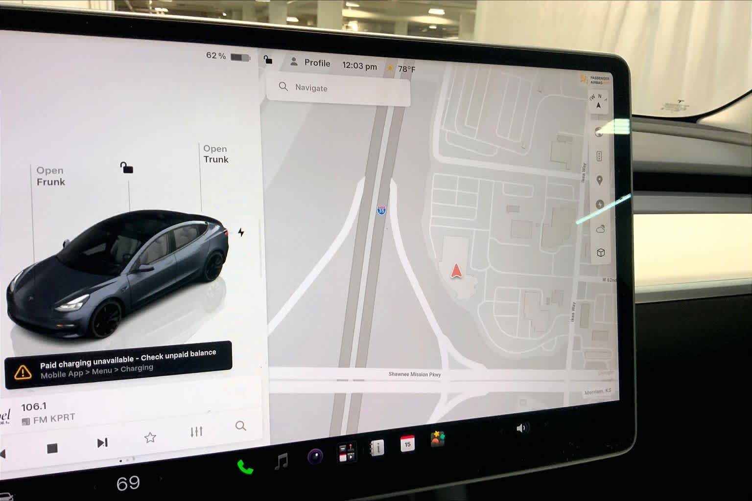 Used 2022 Midnight Silver Metallic Tesla Performance image 33