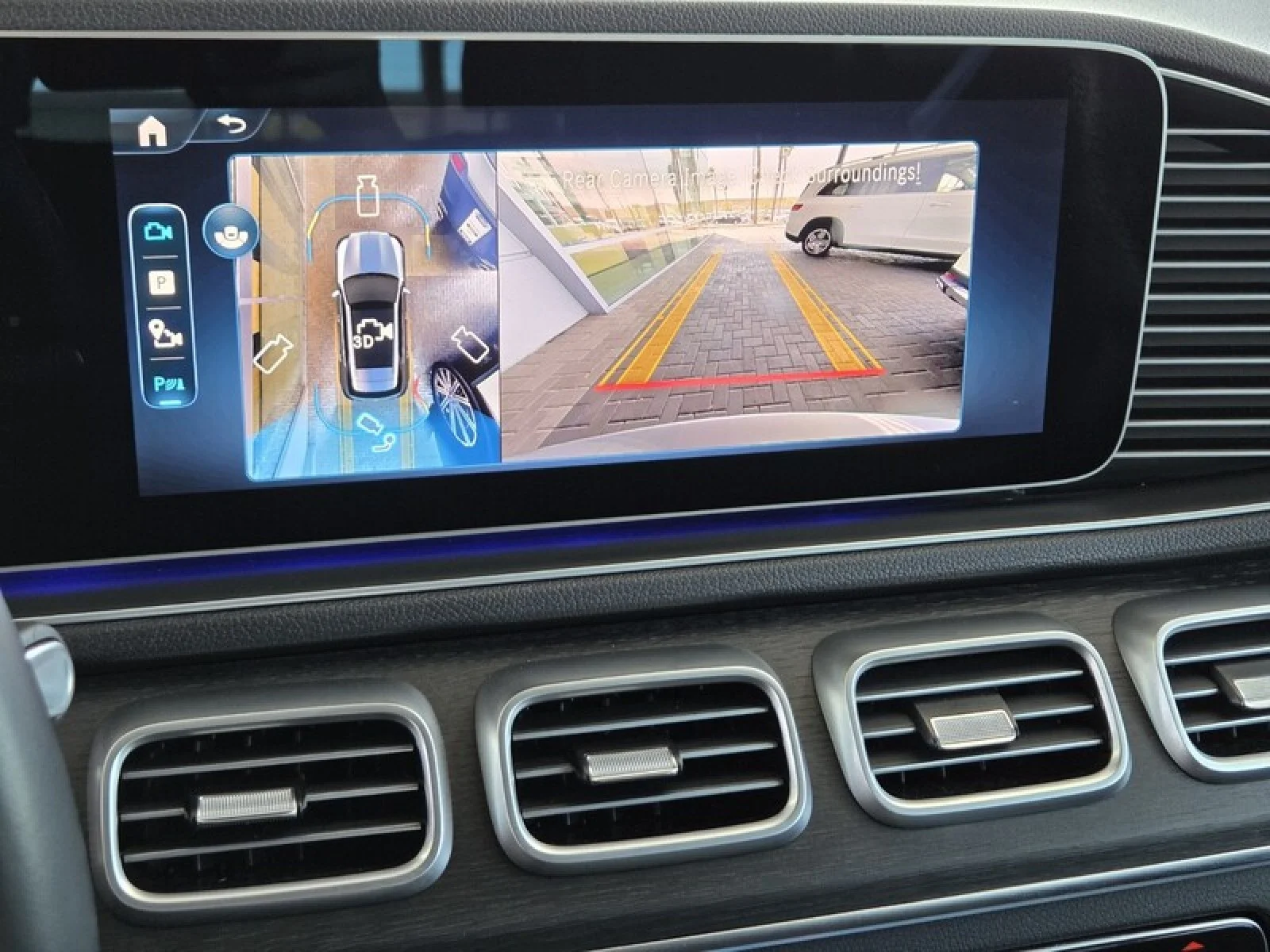 Certified Used 2025 Selenite Grey Metallic Mercedes-Benz GLE 580 image 31