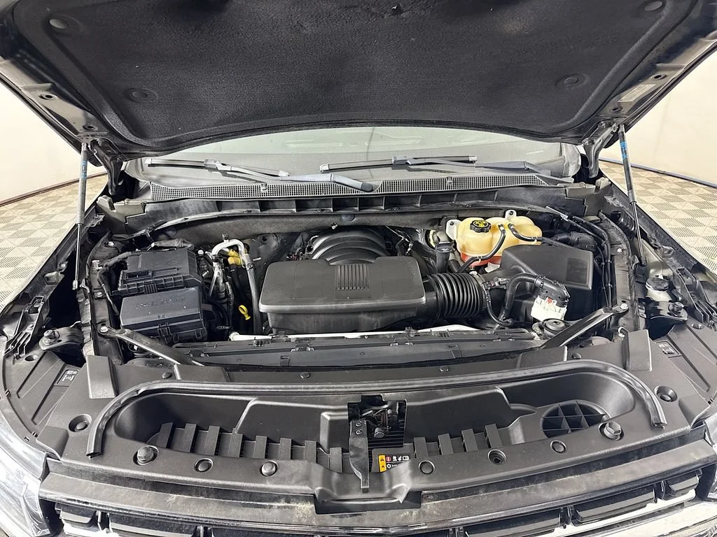 Used 2022 Black Chevrolet LT image 33